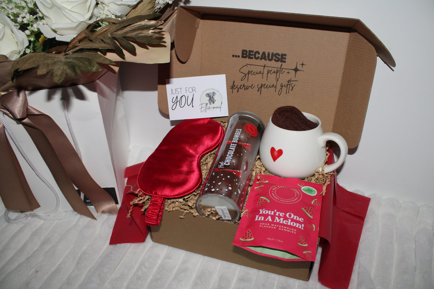 SAMPLE SALE 2 - Show Some Love Gift Box