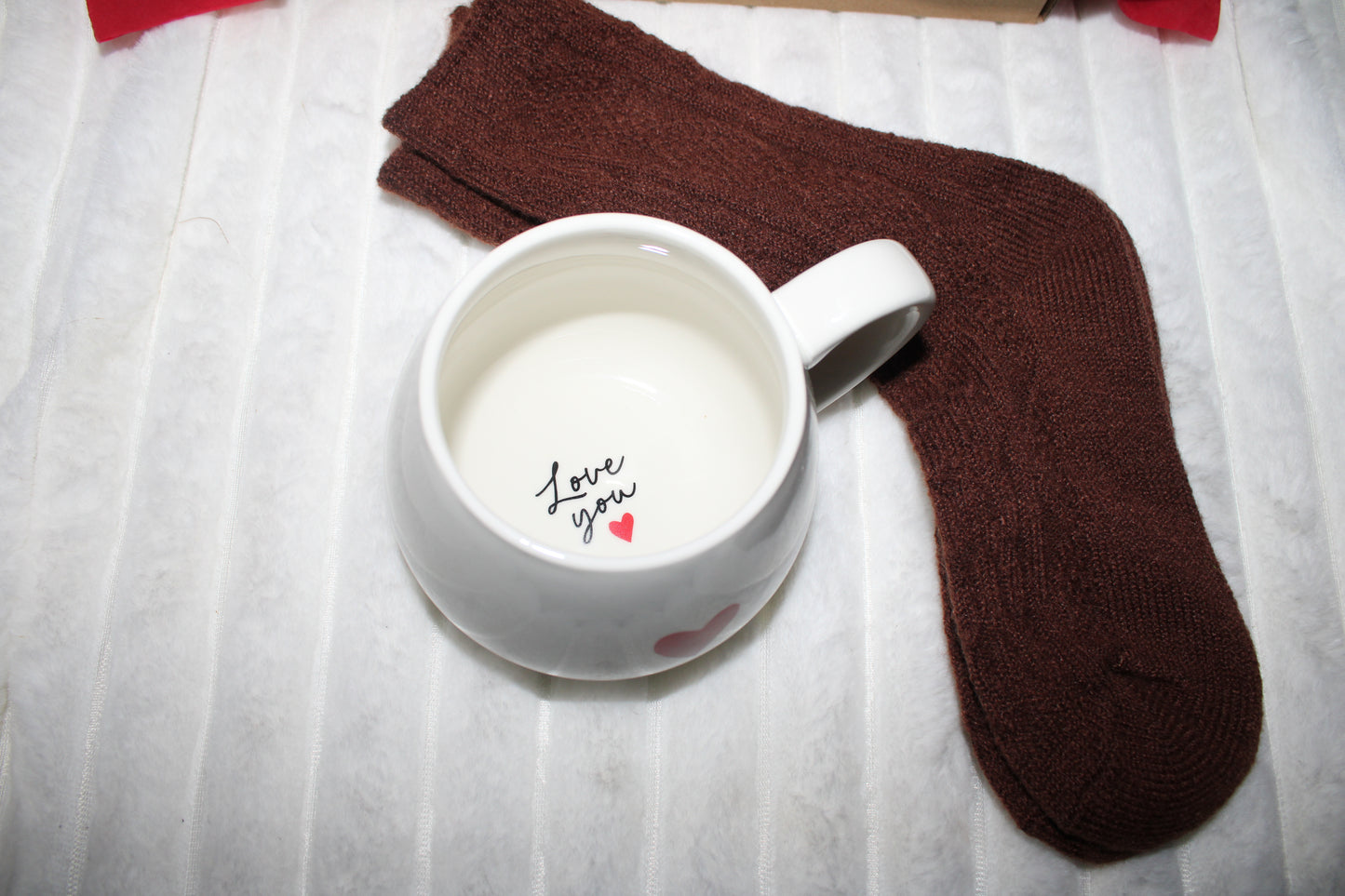 SAMPLE SALE 2 - Show Some Love Gift Box
