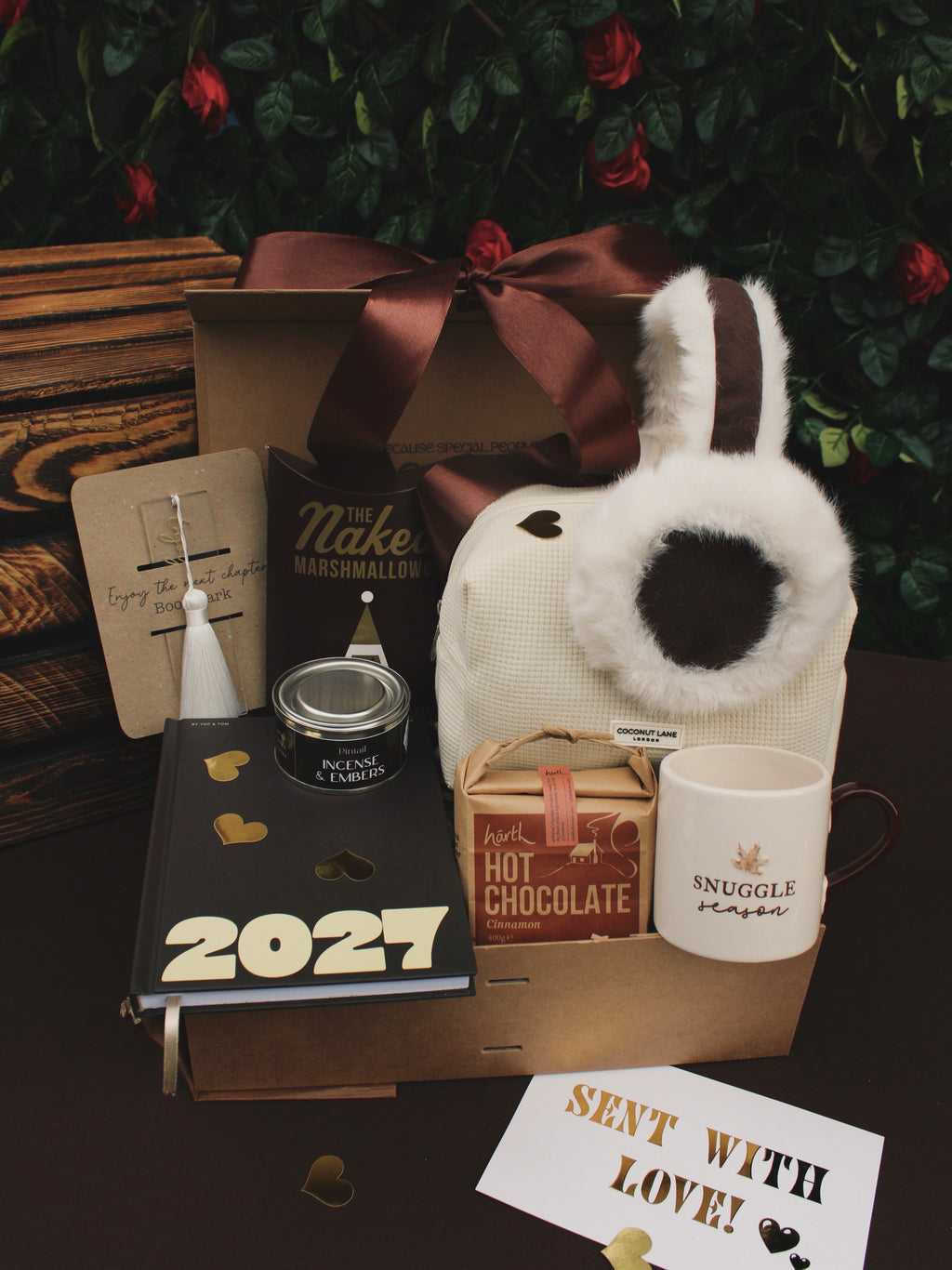 PRE-ORDER A SEASON TO REMEMBER GIFT BOX