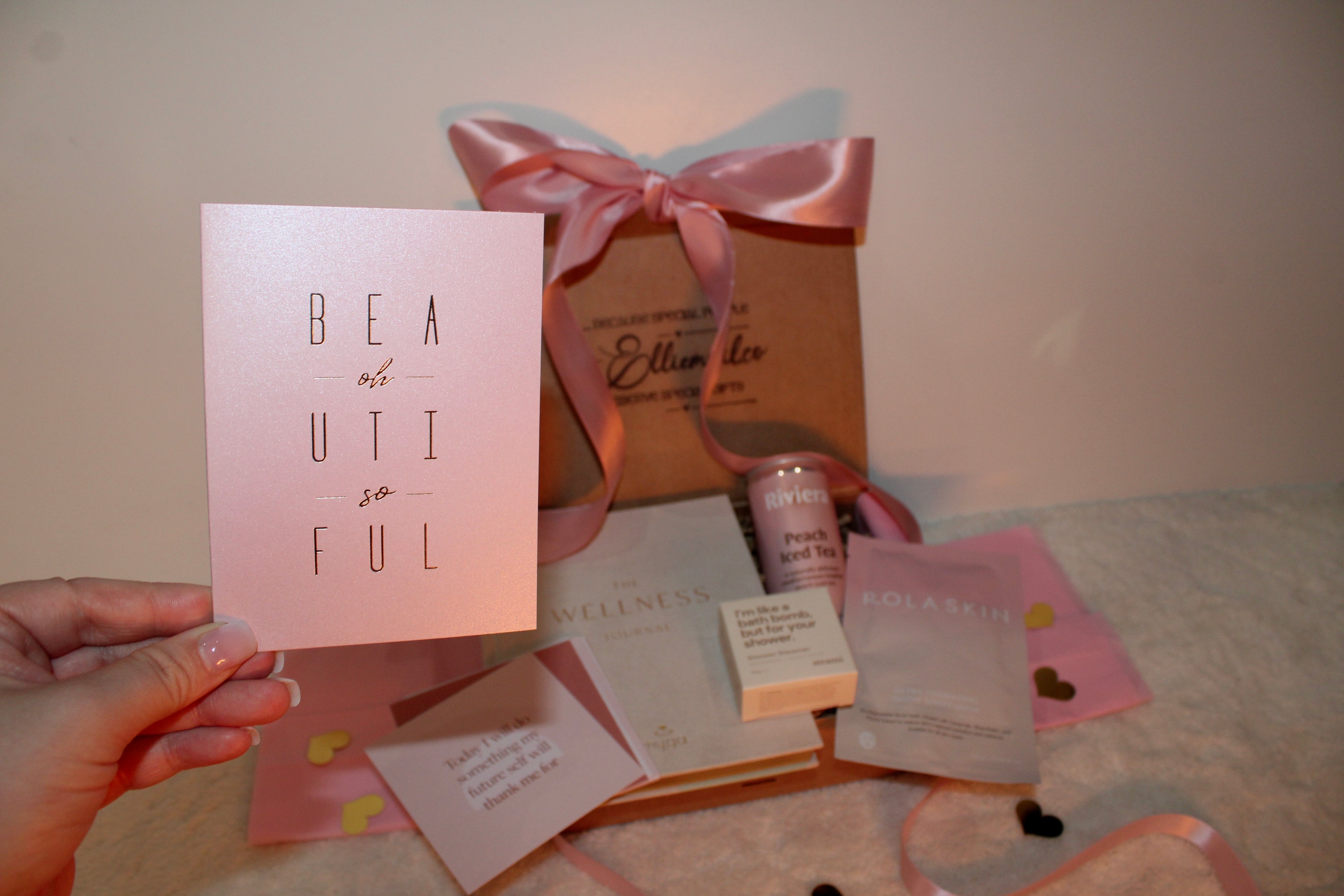 PINK PAUSE (MINI) GIFT BOX