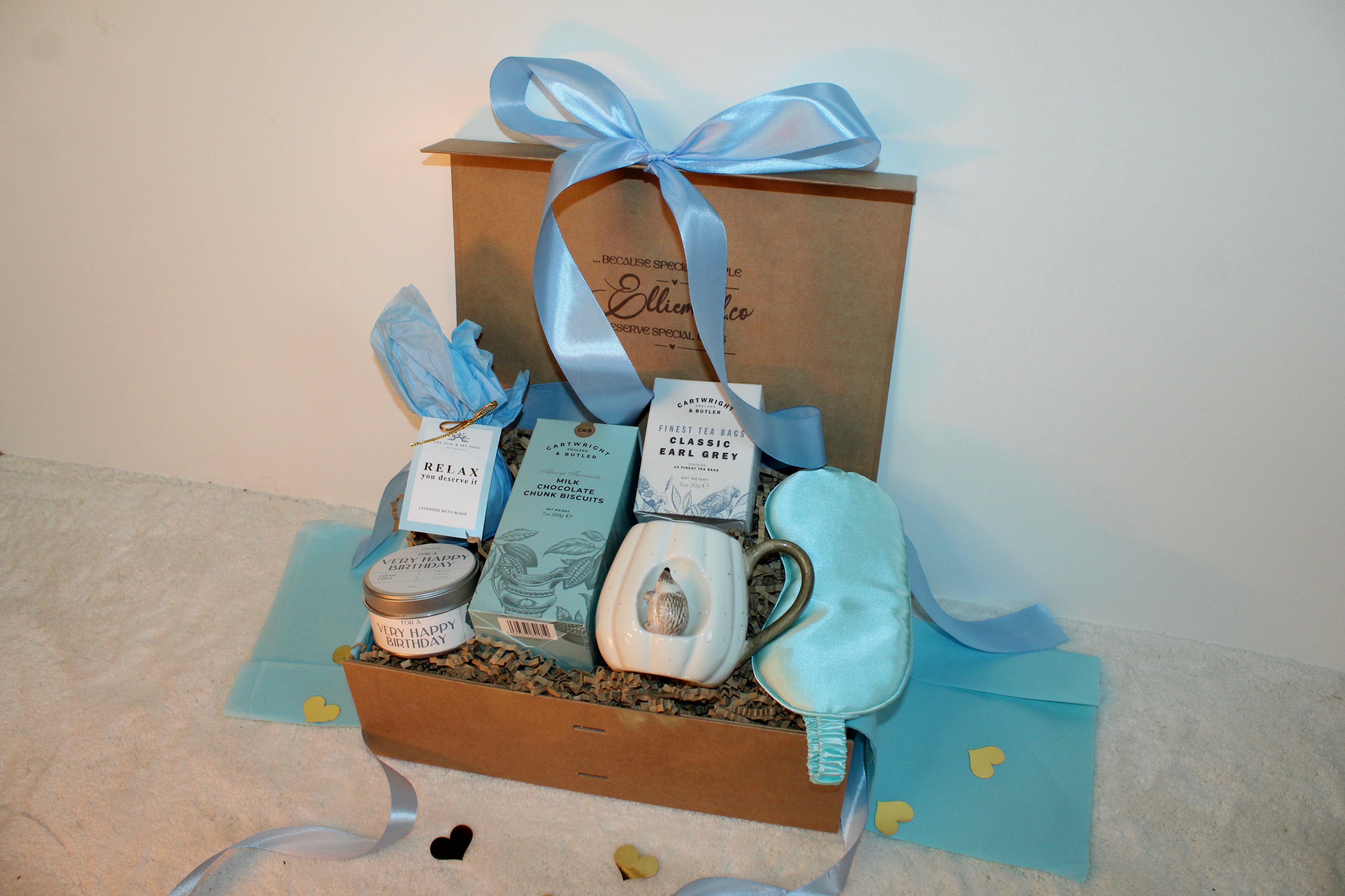 A HEDGEHUG KIND OF BIRTHDAY GIFT BOX