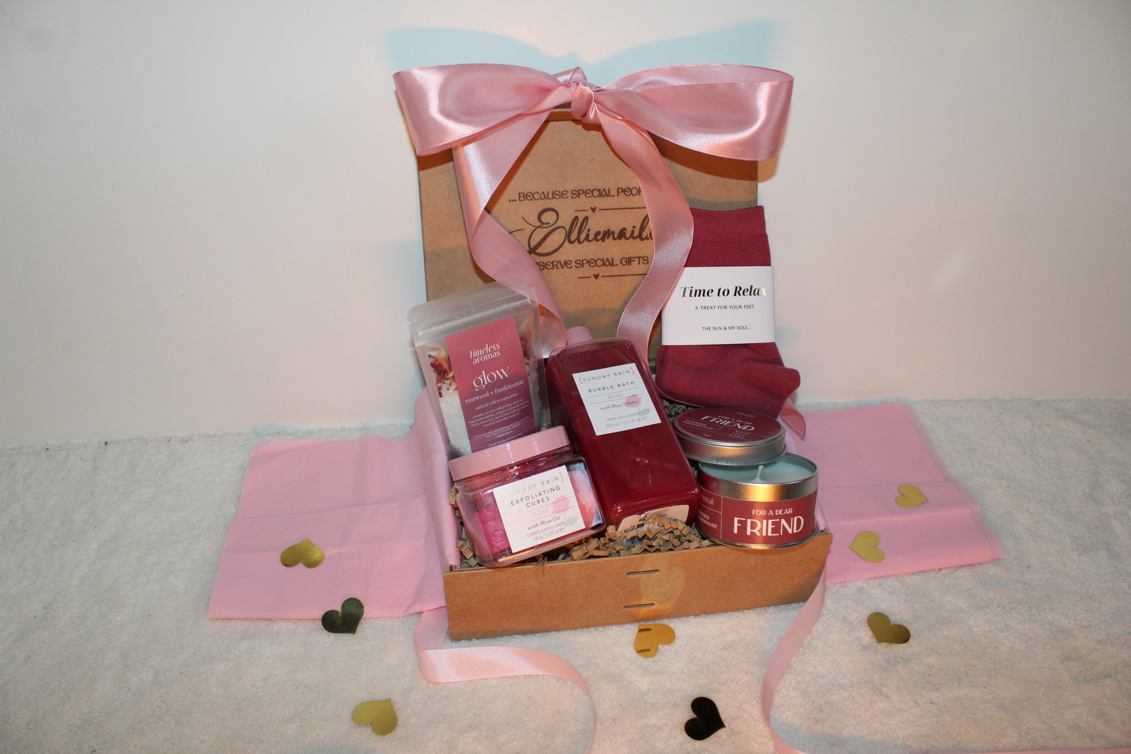 BLUSH HAVEN (MINI) GIFT BOX