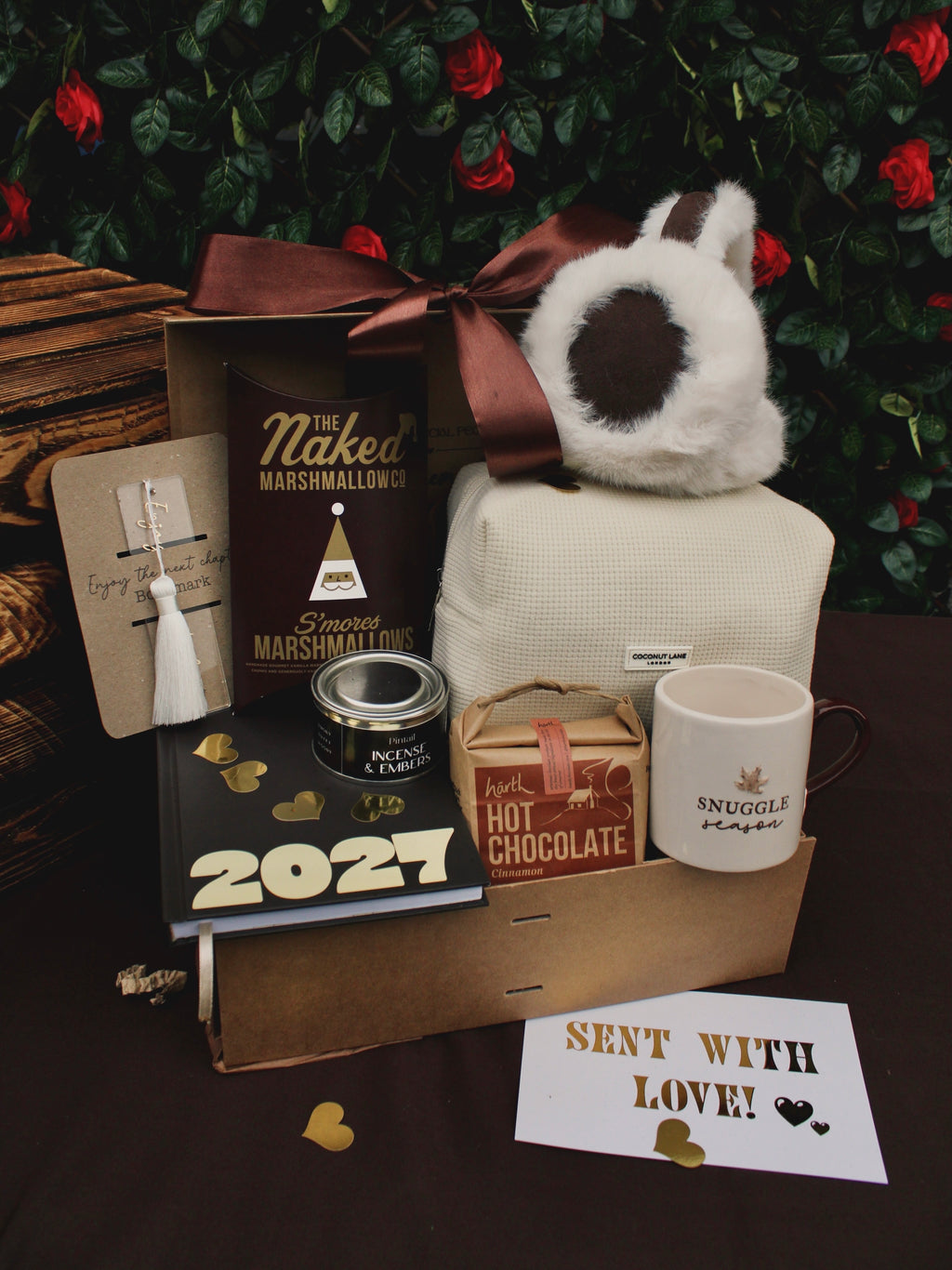 PRE-ORDER A SEASON TO REMEMBER GIFT BOX