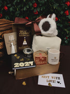 PRE-ORDER A SEASON TO REMEMBER GIFT BOX