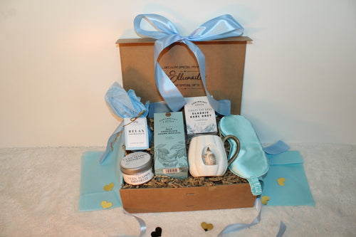 A HEDGEHUG KIND OF BIRTHDAY GIFT BOX