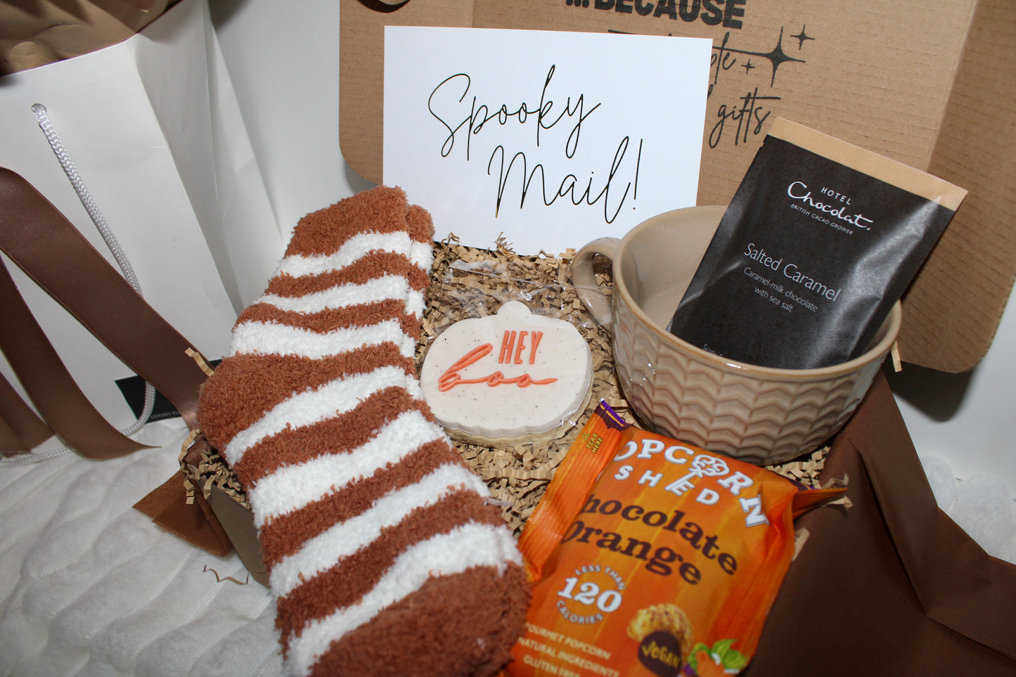 SAMPLE SALE 2 - Hey Boo Gift Box