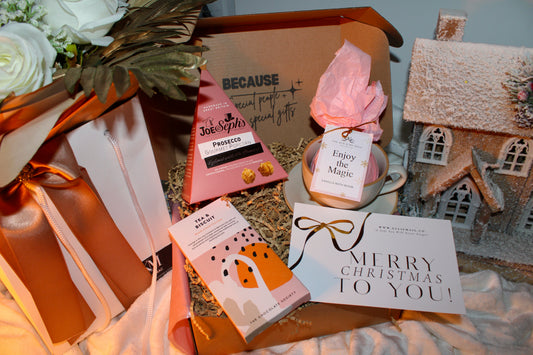 Pinkmas Tea & Biscuit Gift Box