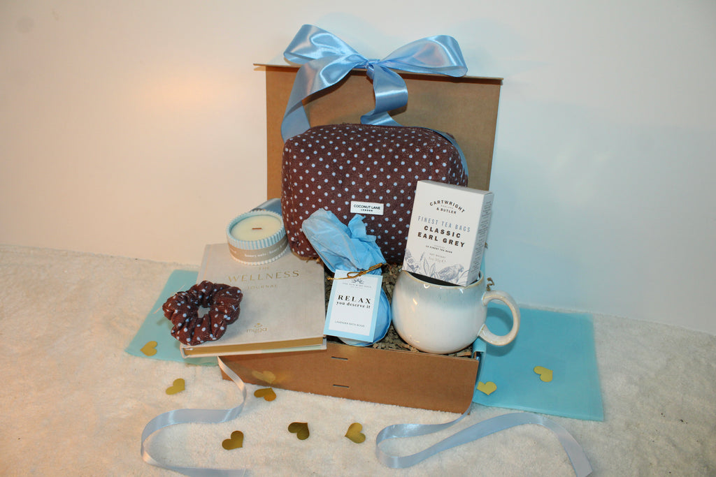 POLKA DOT PAMPER GIFT BOX