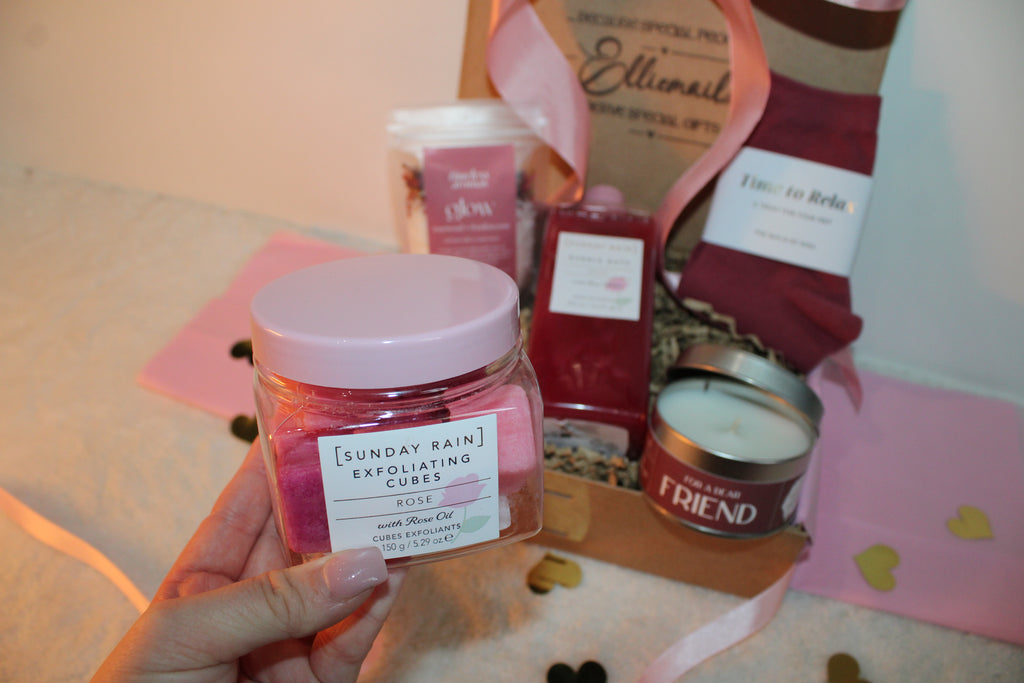 BLUSH HAVEN (MINI) GIFT BOX
