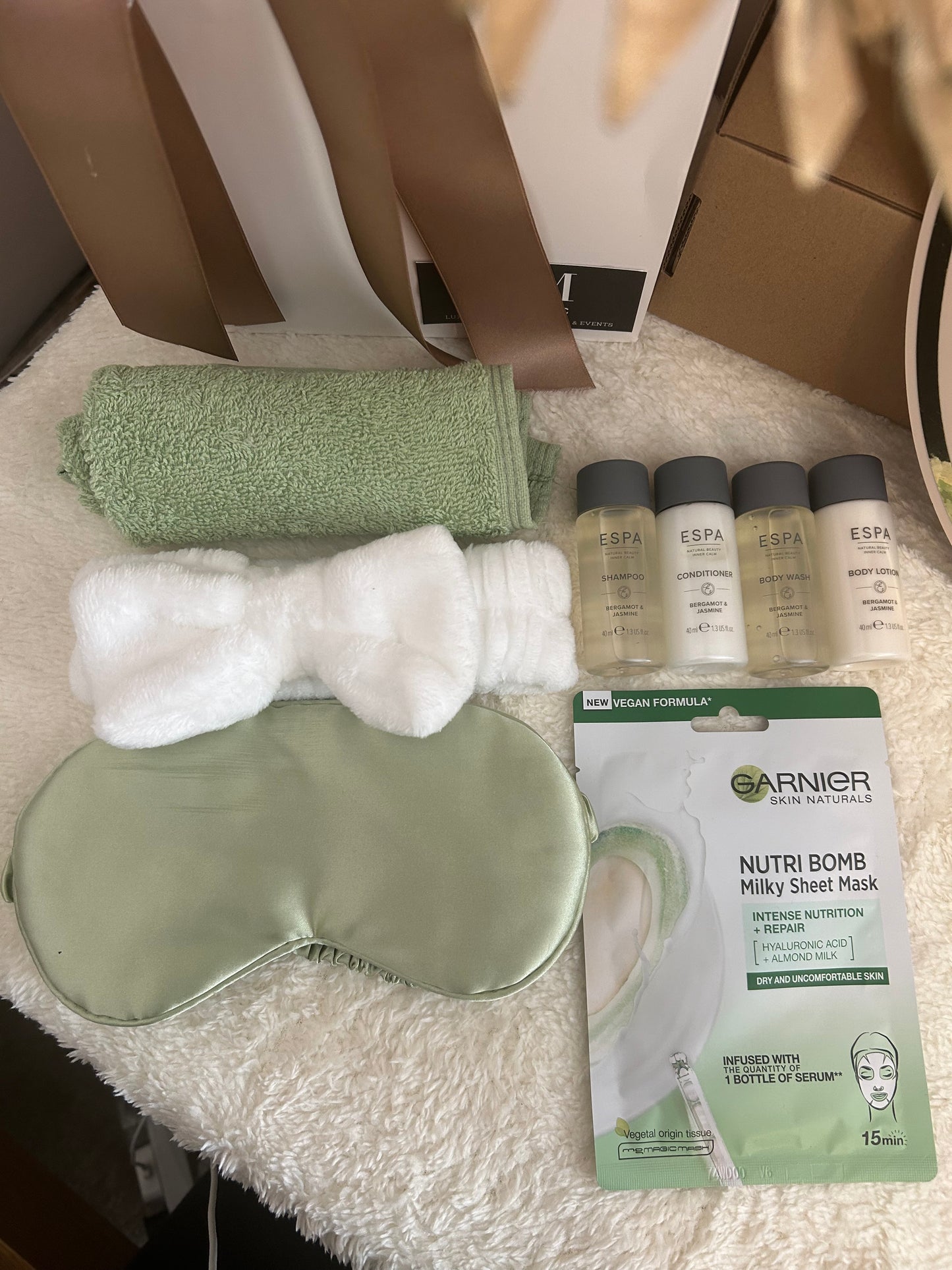 Luxury Care Gift Box Hamper
